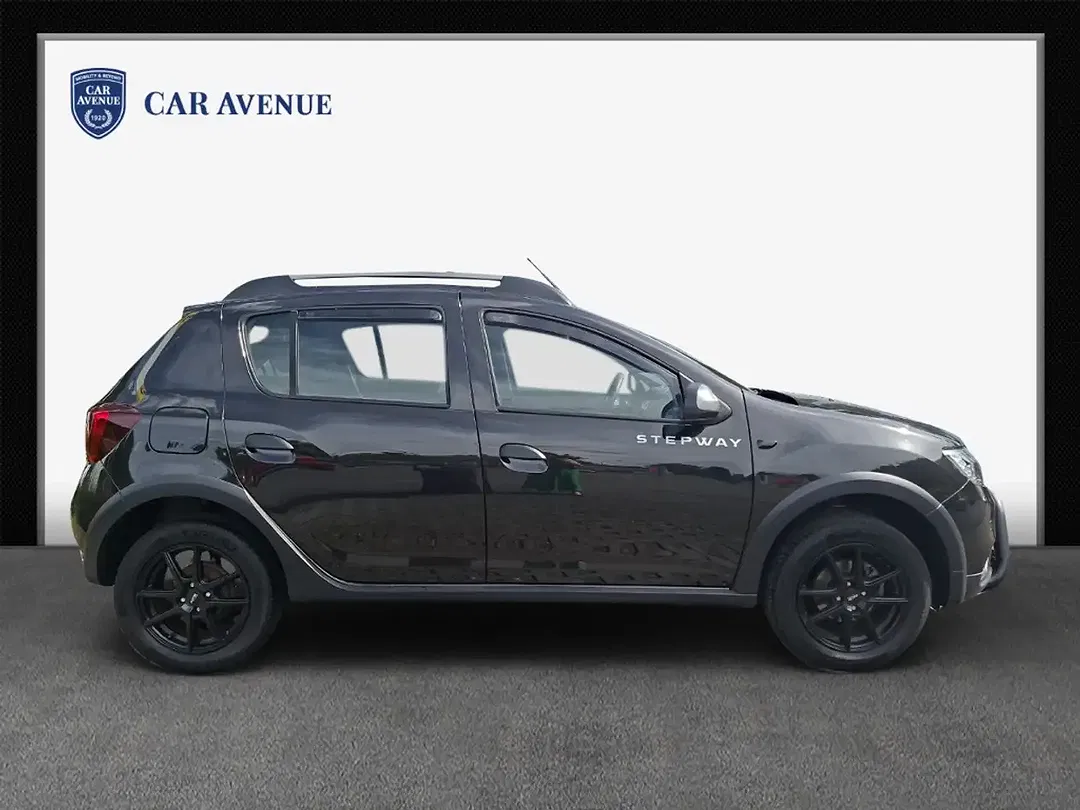 Dacia Sandero - Thumbnail 2