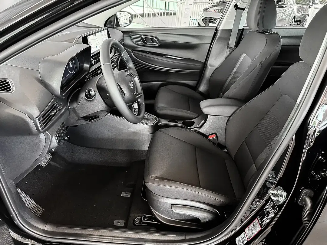 Hyundai i20 - Thumbnail 12