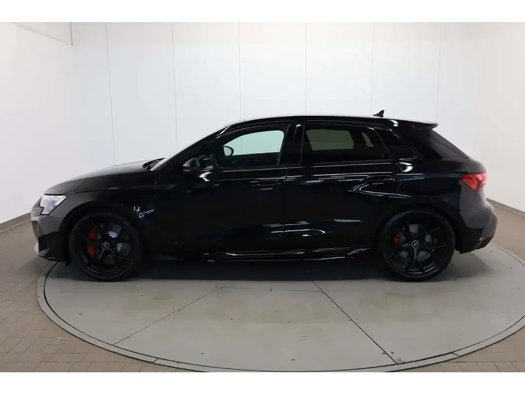 Audi RS3 - Thumbnail 4