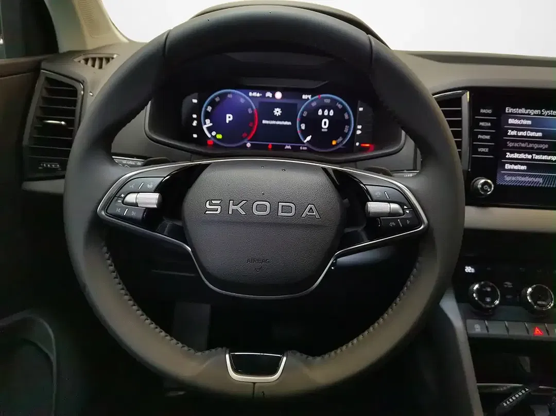 Skoda Karoq - Thumbnail 9