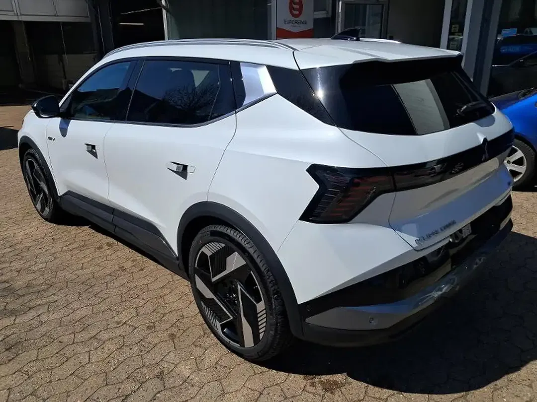 Mitsubishi Eclipse Cross - Thumbnail 7
