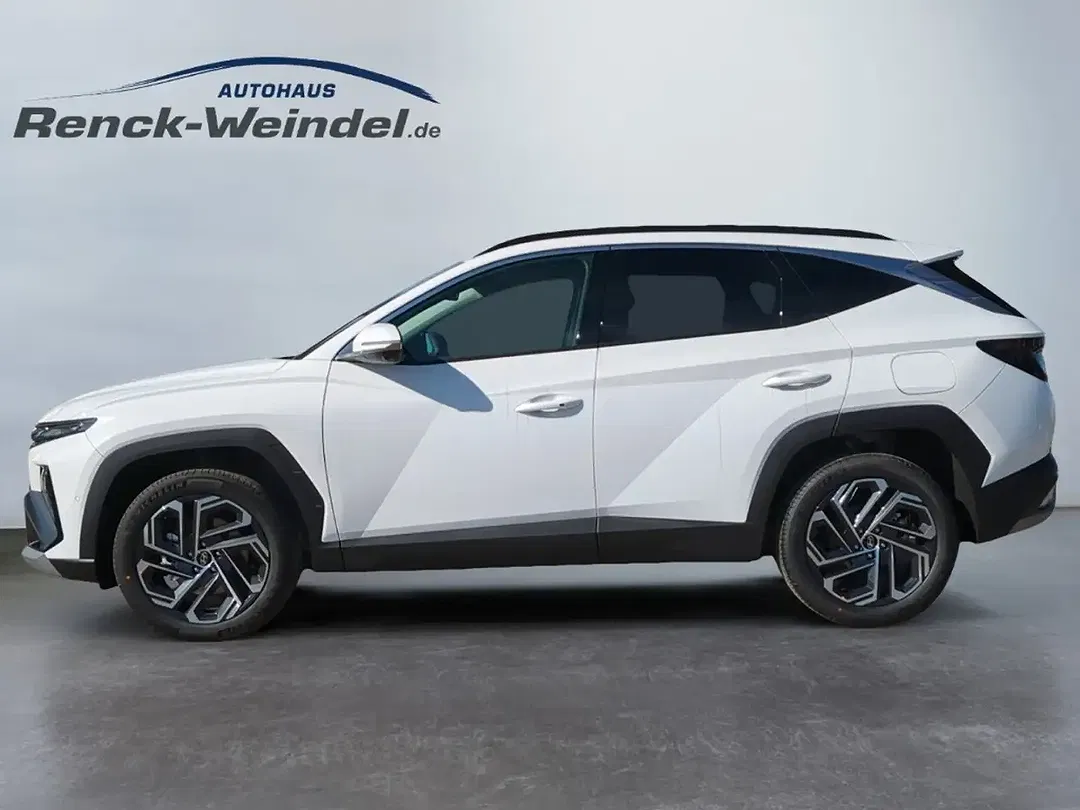Hyundai TUCSON - Thumbnail 2