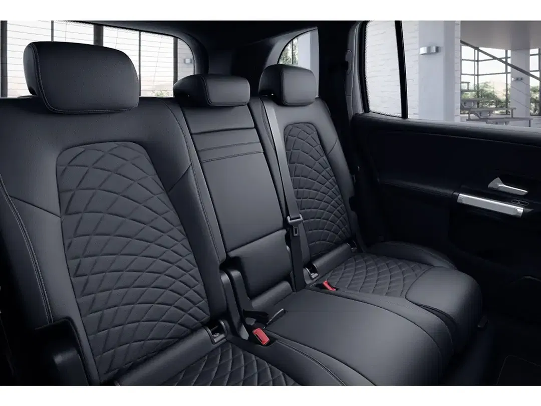 Mercedes-Benz GLB 200 - Thumbnail 9