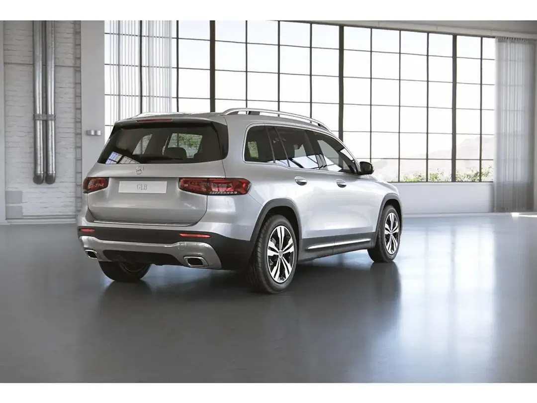 Mercedes-Benz GLB 200 - Thumbnail 2