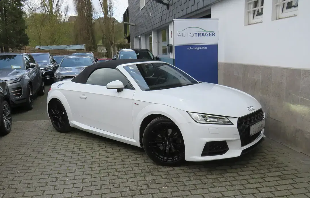 Audi TT 40 TFSI S line