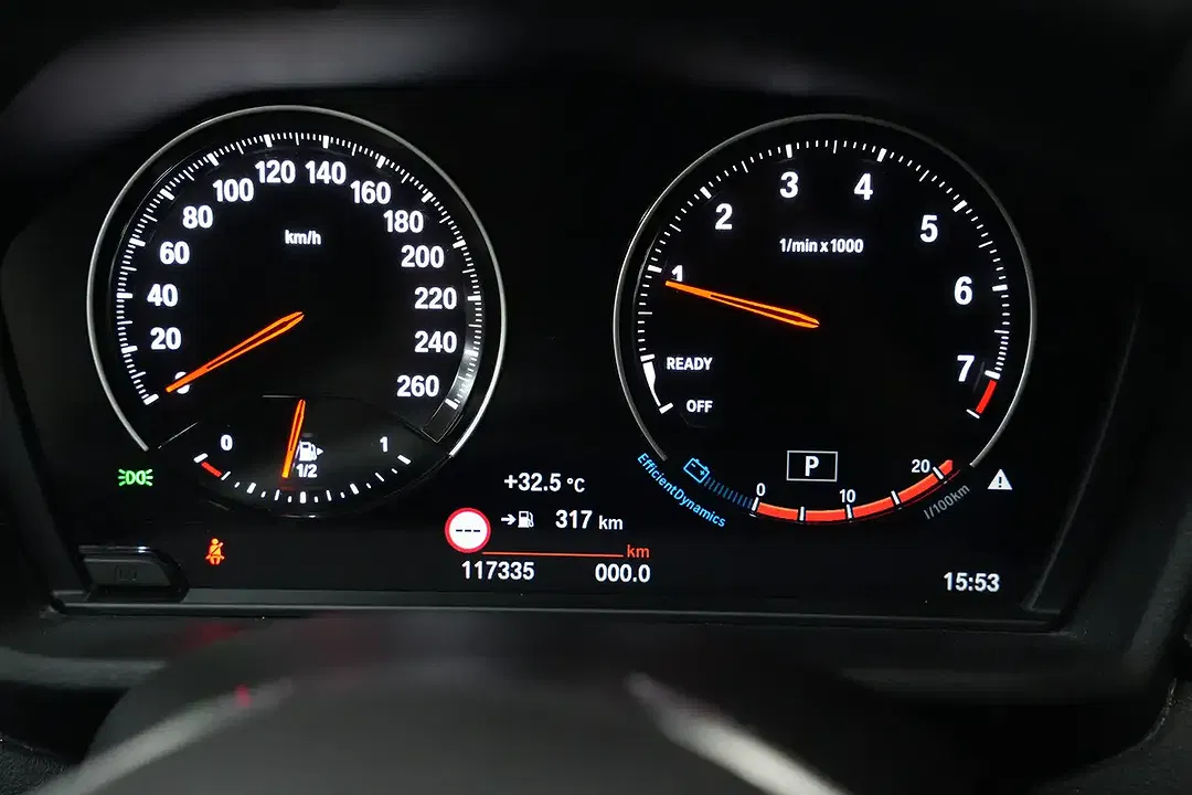 BMW X1 - Thumbnail 8