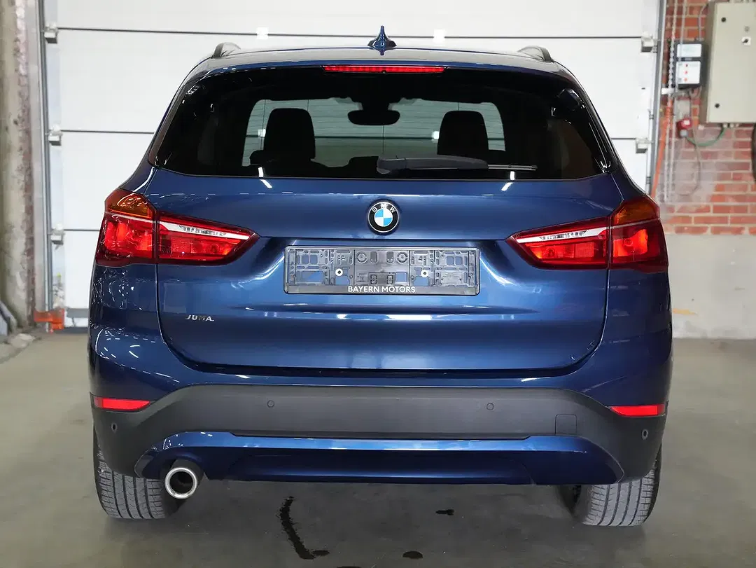 BMW X1 - Thumbnail 4