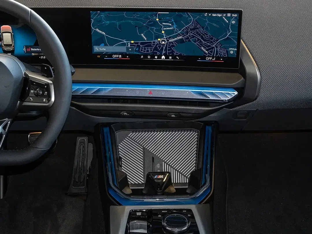 BMW X3 - Thumbnail 8