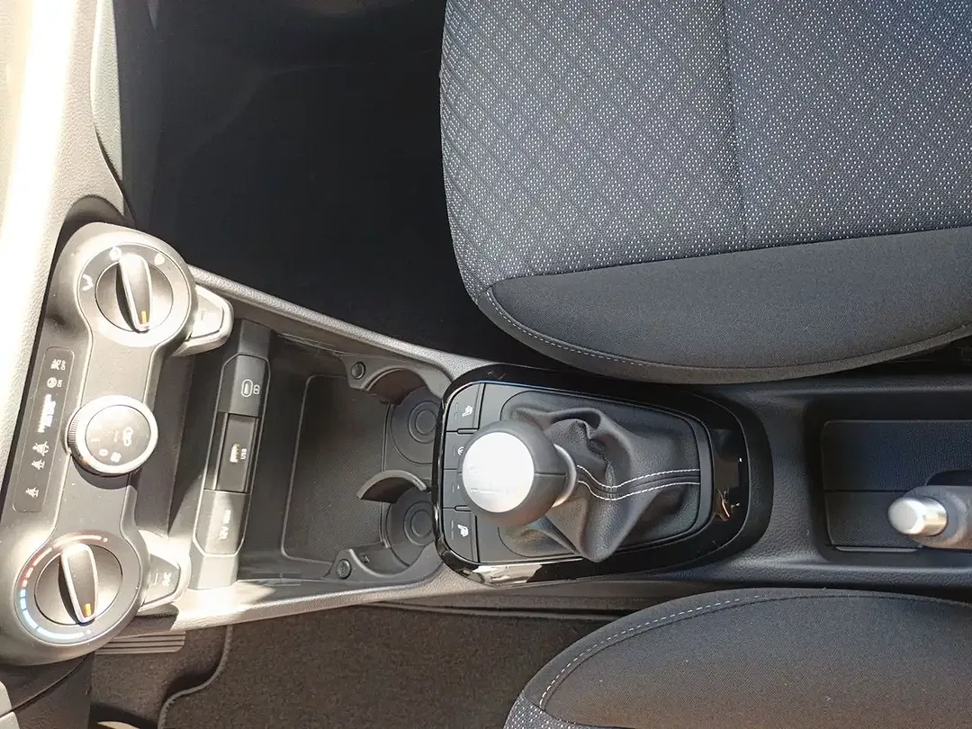 Kia Picanto - Thumbnail 12