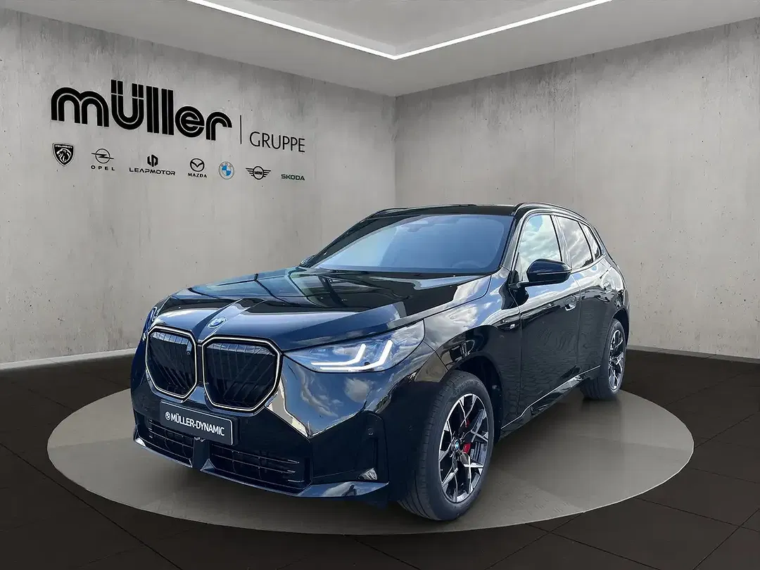 BMW X3 - Thumbnail 1