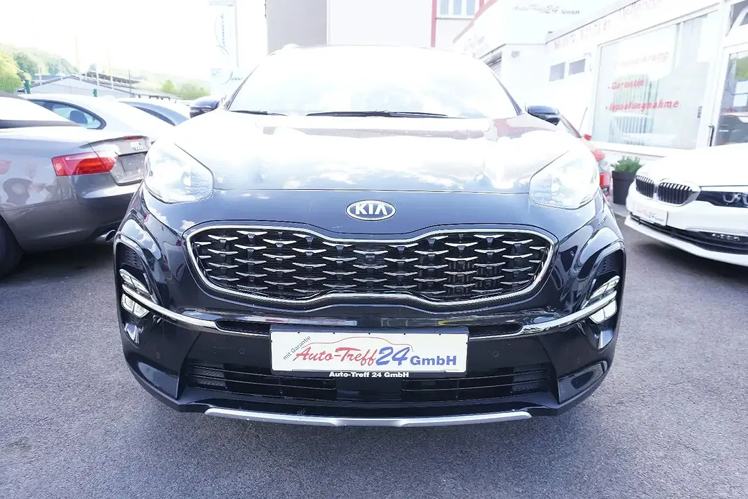Kia Sportage - Thumbnail 2