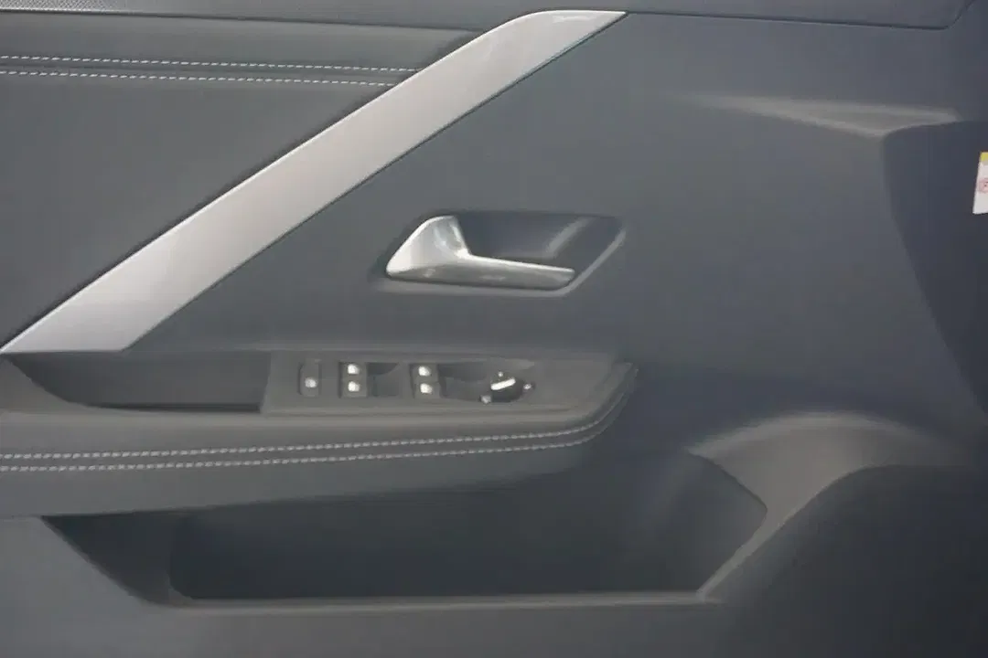 Opel Astra - Thumbnail 11