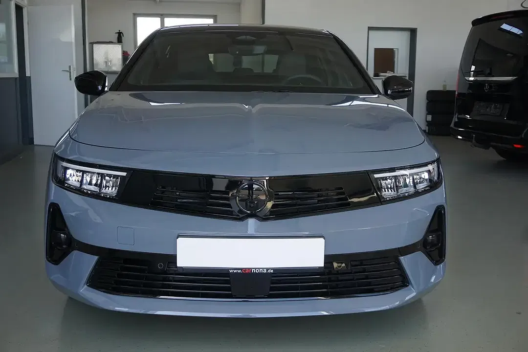 Opel Astra - Thumbnail 3