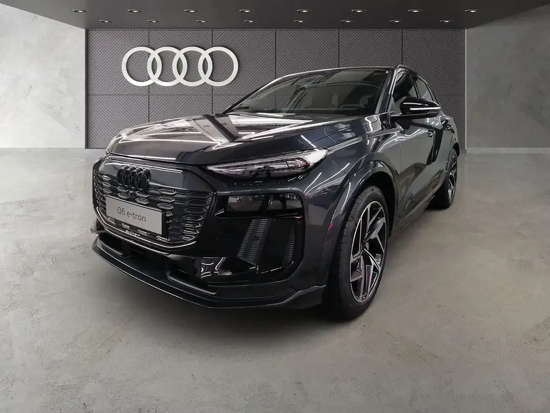 Audi Q6 e-tron - Thumbnail 1