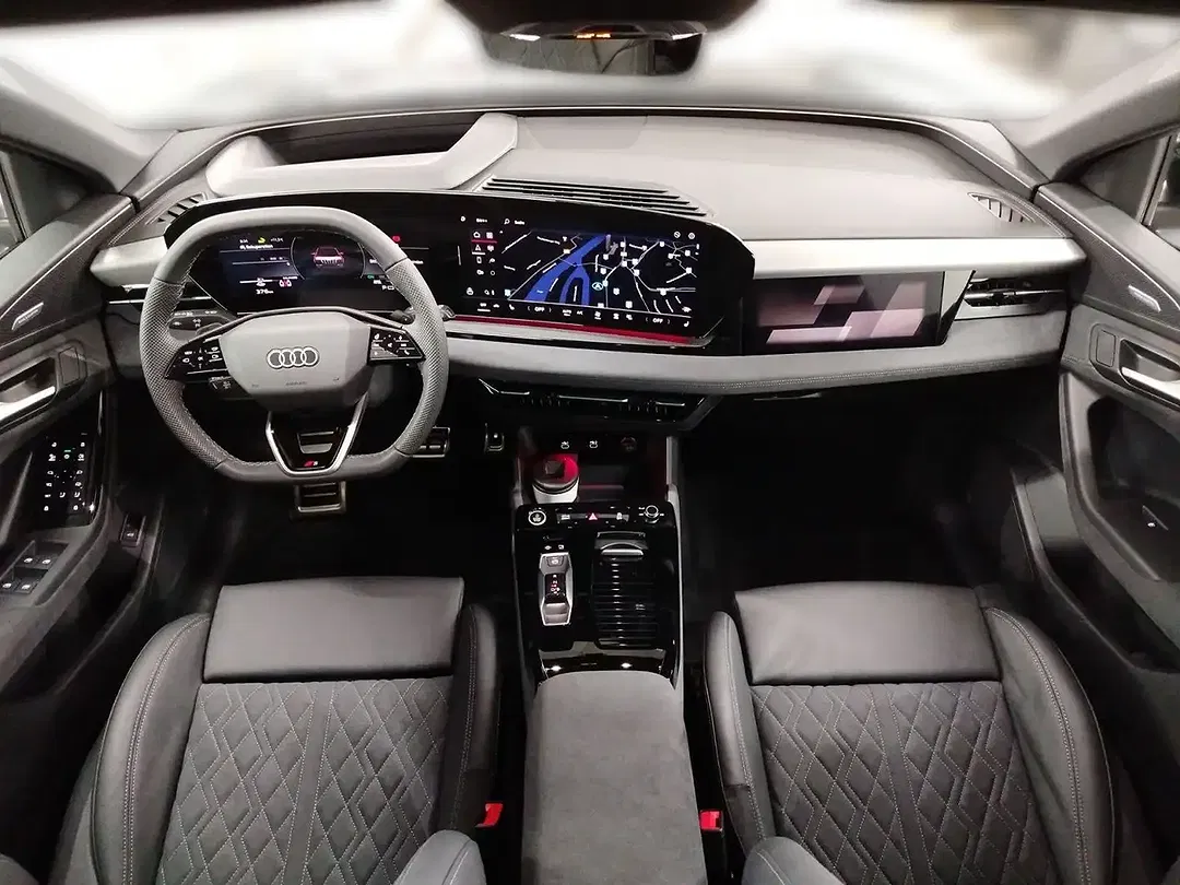 Audi Q6 e-tron - Thumbnail 11
