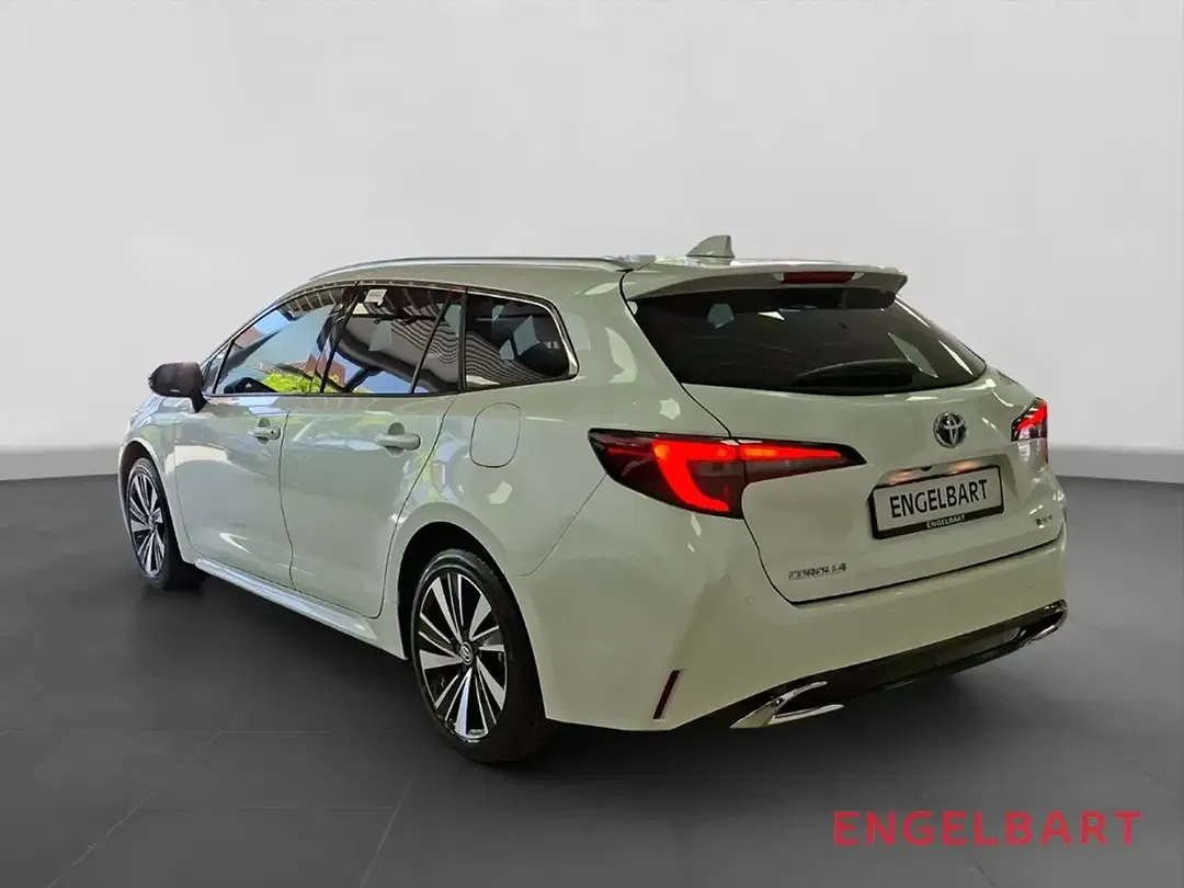 Toyota Corolla - Thumbnail 2