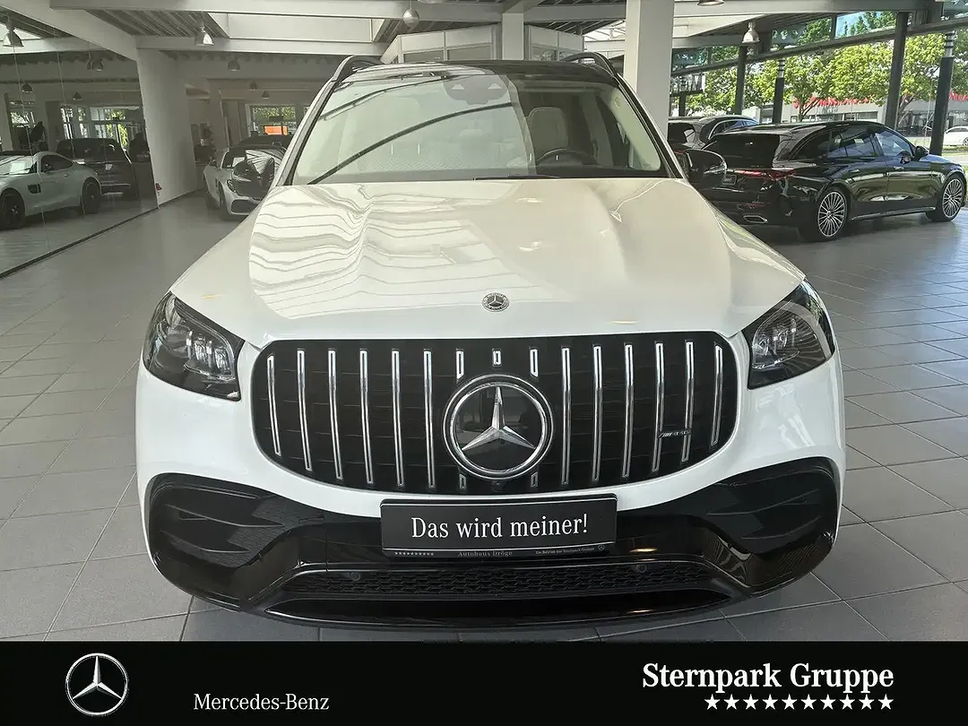 Mercedes-Benz GLS 63 AMG - Thumbnail 3