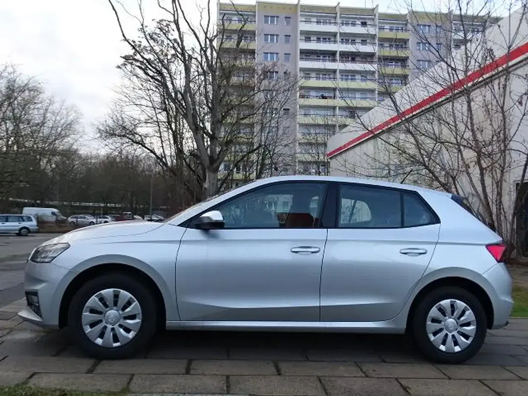 Skoda Fabia - Thumbnail 8