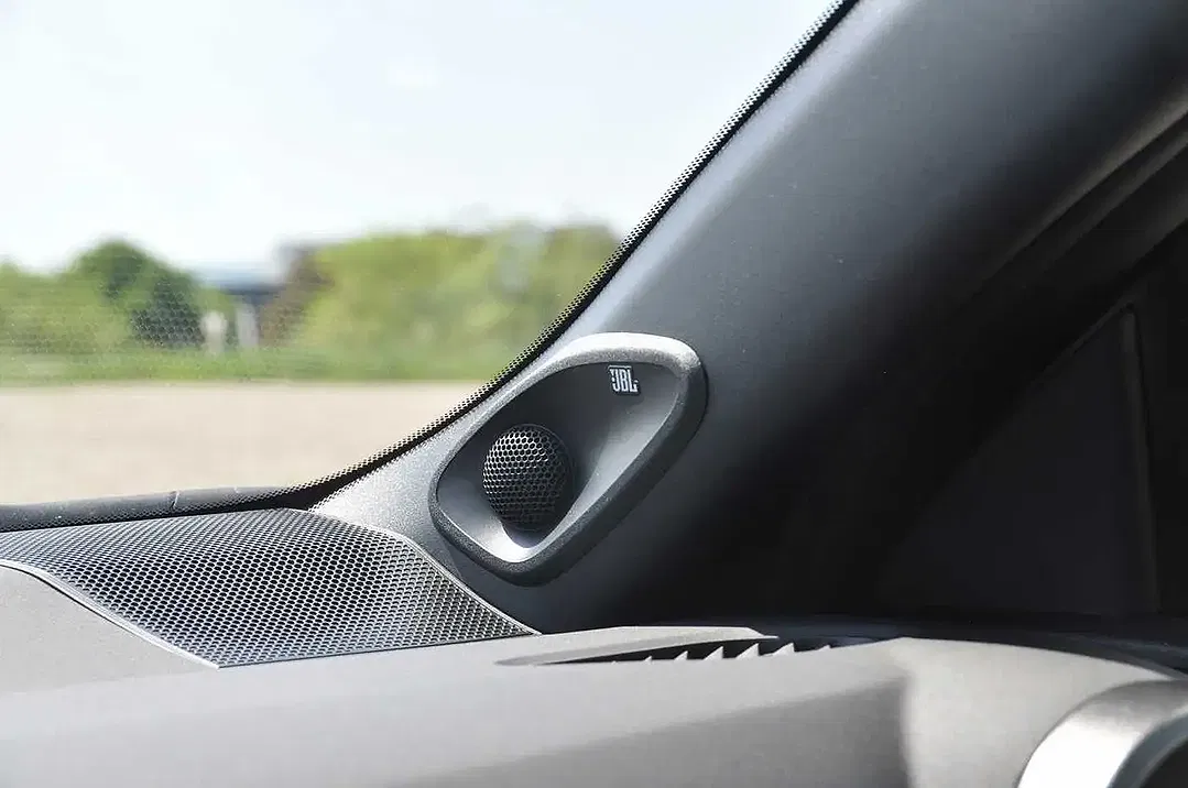 Toyota Yaris - Thumbnail 13