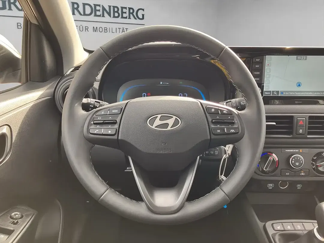 Hyundai i10 - Thumbnail 12