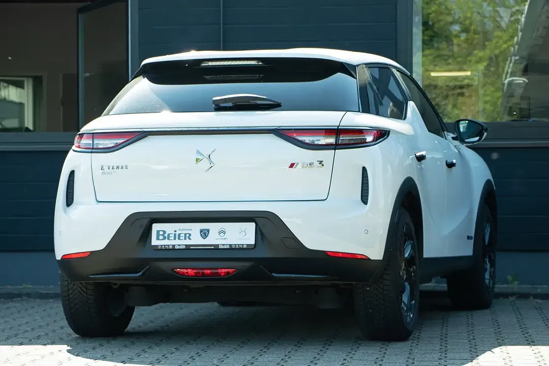 DS Automobiles DS 3 Crossback - Thumbnail 4