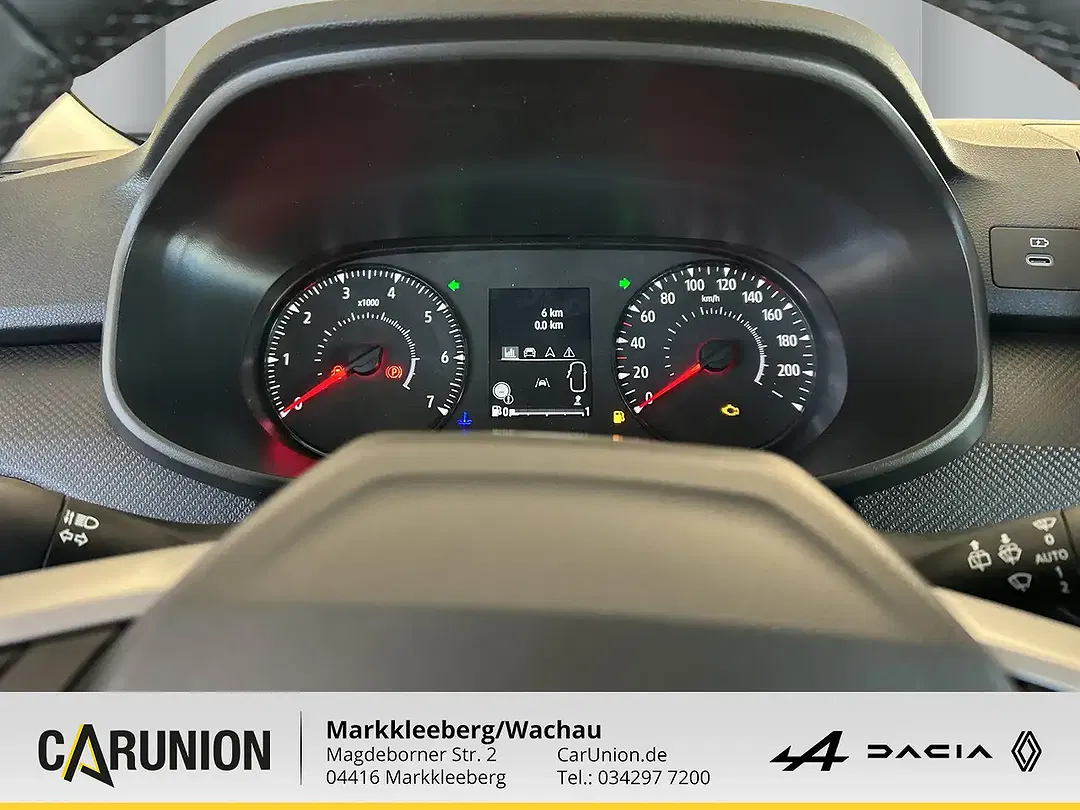 Dacia Sandero - Thumbnail 10