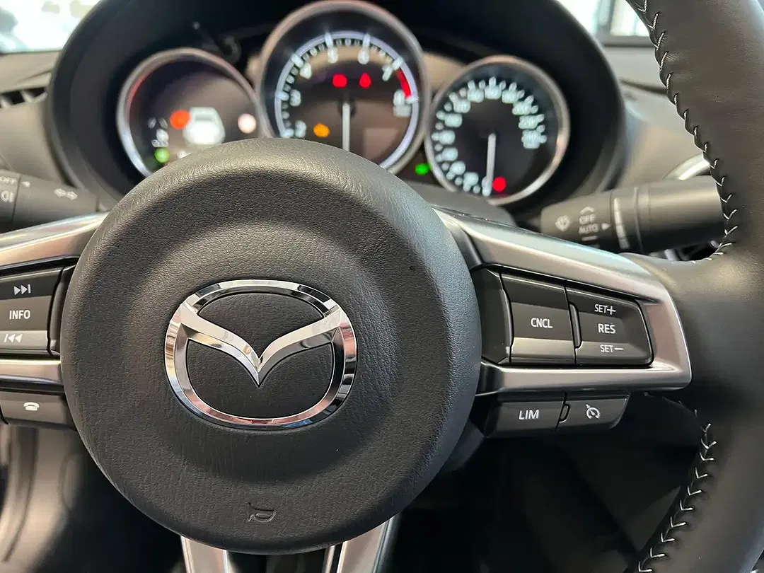 Mazda MX-5 - Thumbnail 13