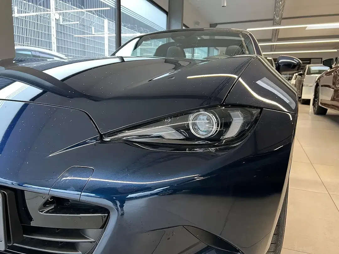 Mazda MX-5 - Thumbnail 5