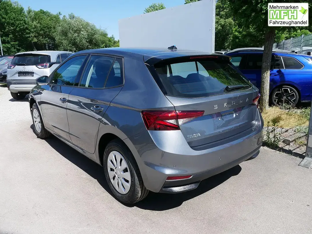 Skoda Fabia - Thumbnail 5