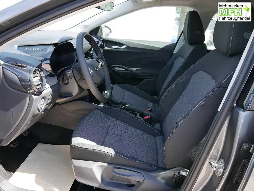 Skoda Fabia - Thumbnail 8