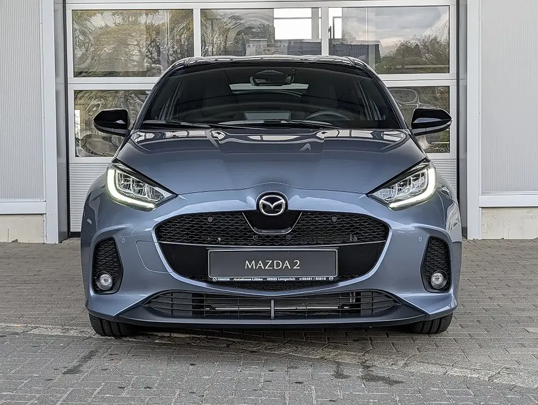 Mazda 2 - Thumbnail 2