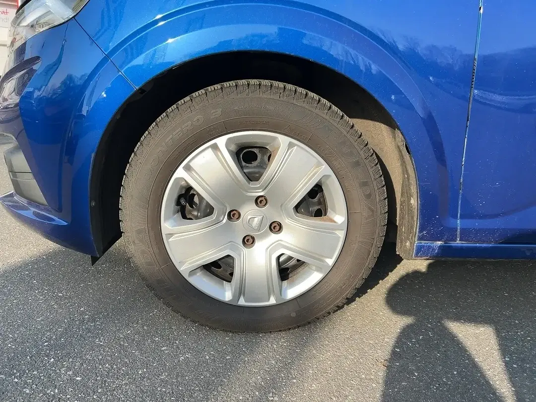 Dacia Sandero - Thumbnail 7