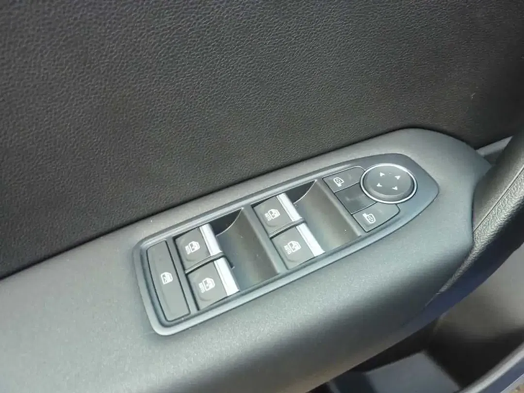 Mitsubishi ASX - Thumbnail 11