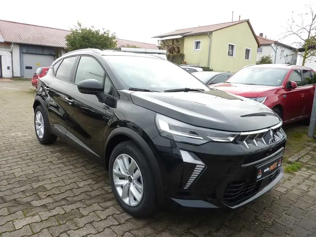 Mitsubishi ASX - Thumbnail 3