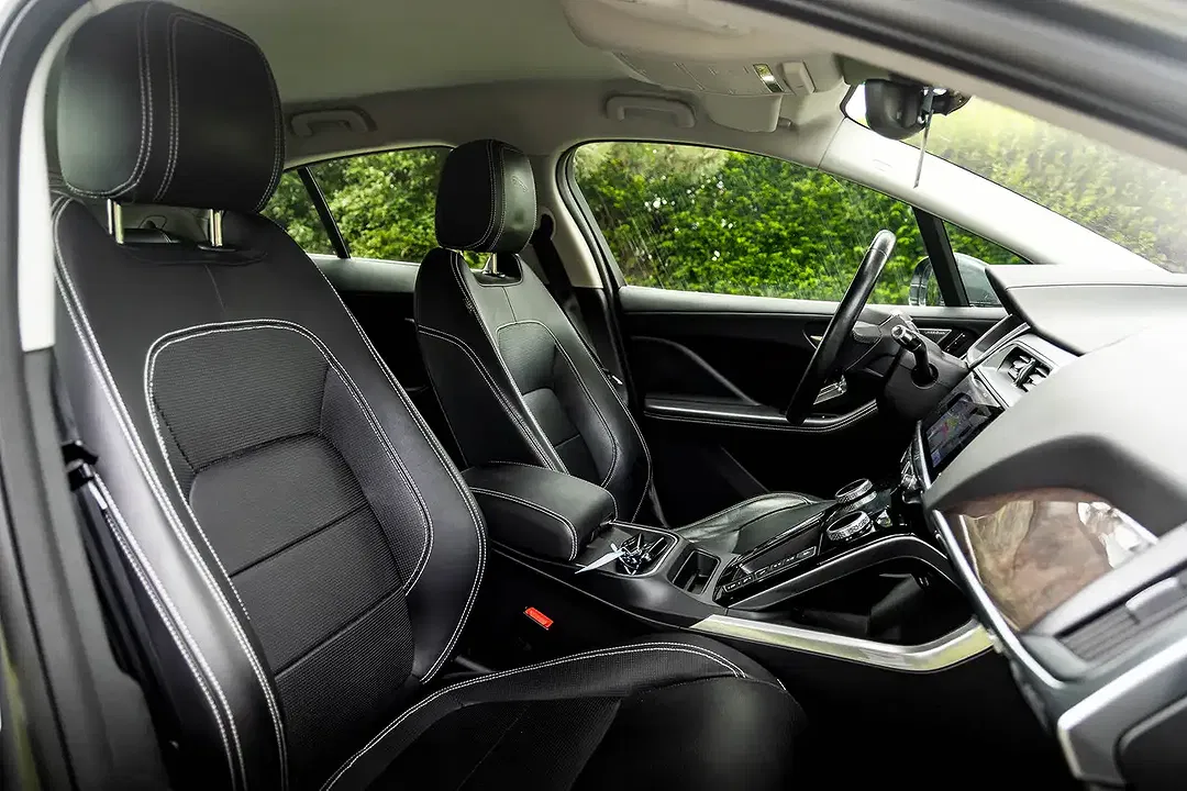 Jaguar I-Pace - Thumbnail 22