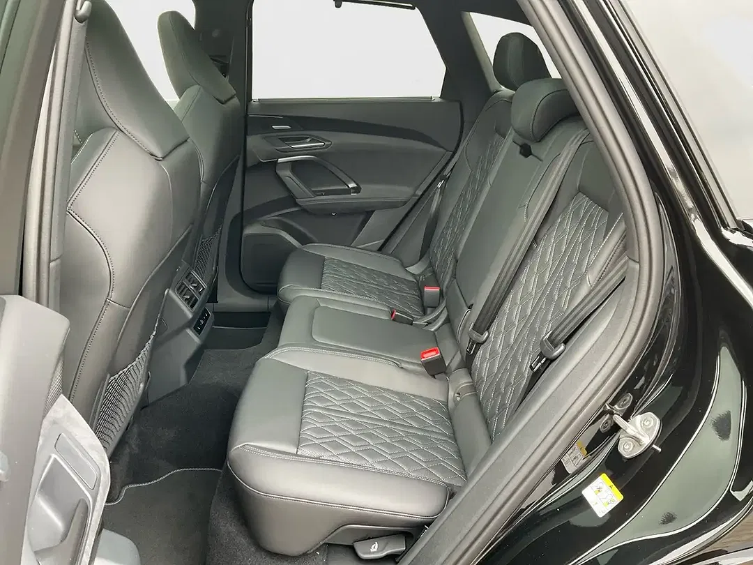 Audi SQ5 - Thumbnail 12