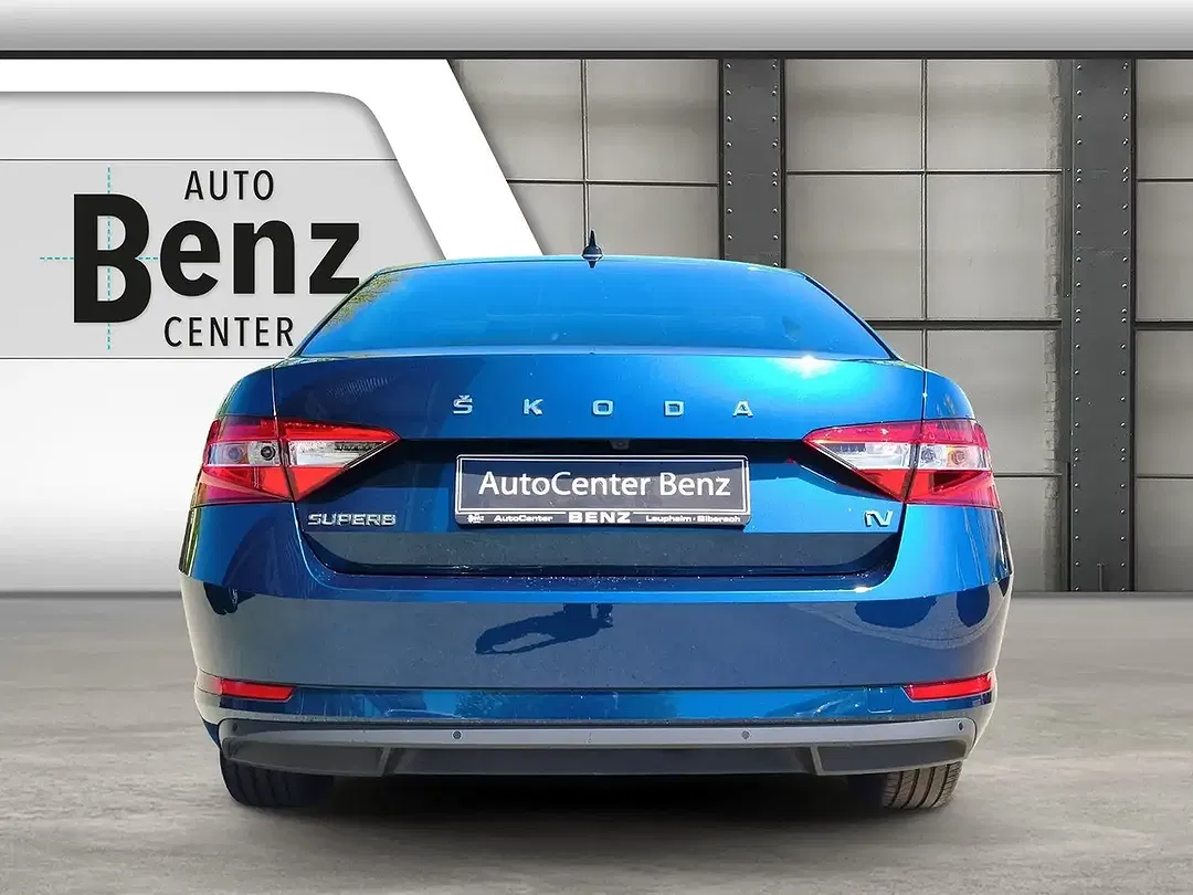 Skoda Superb - Thumbnail 4