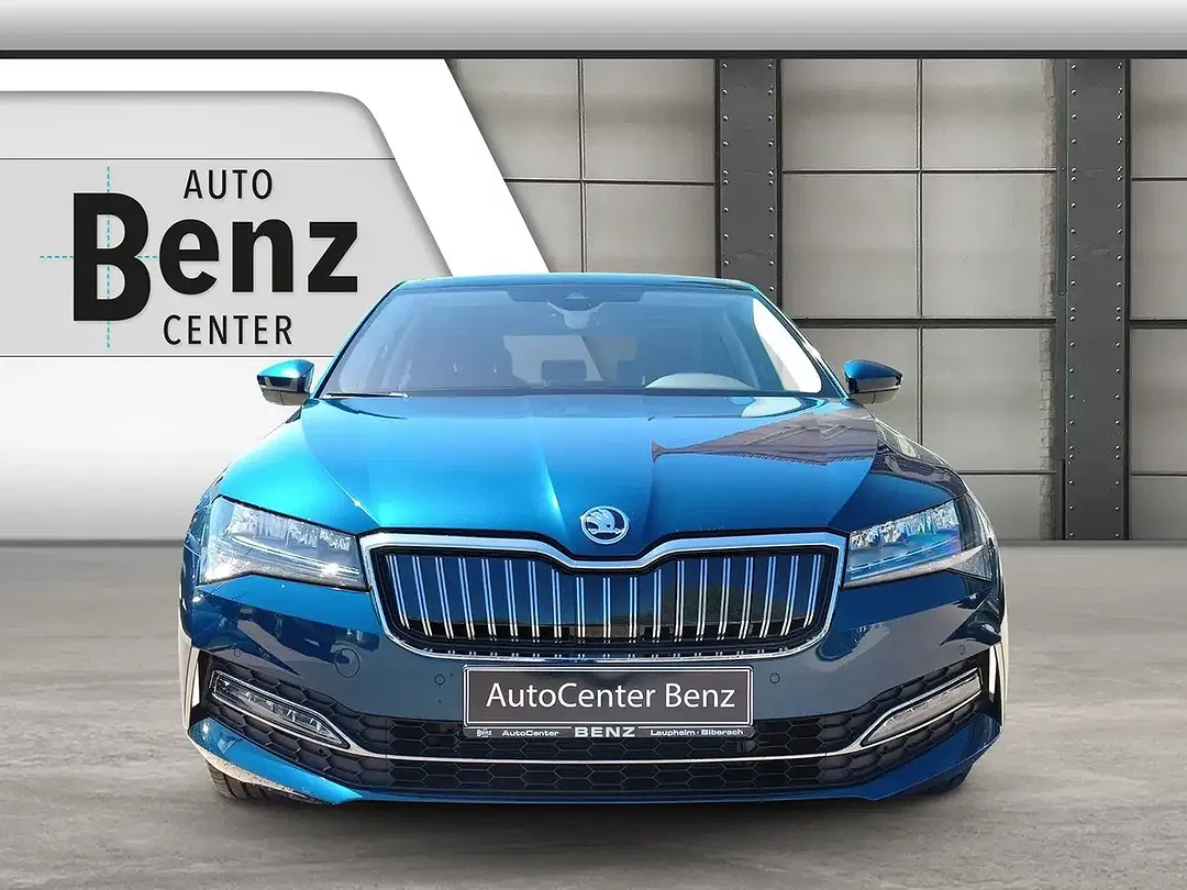 Skoda Superb - Thumbnail 8