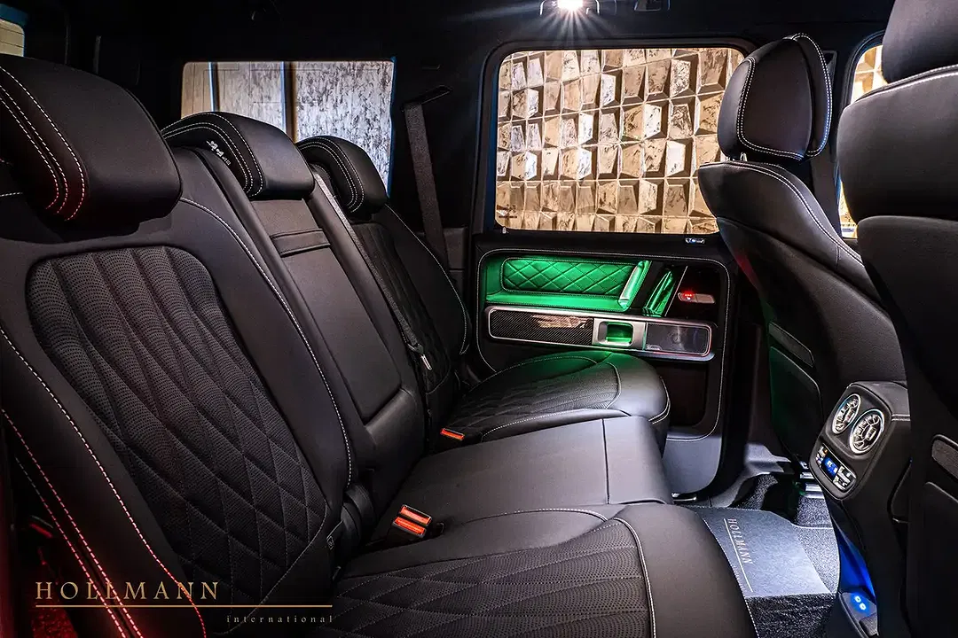 Mercedes-Benz G 63 AMG - Thumbnail 13