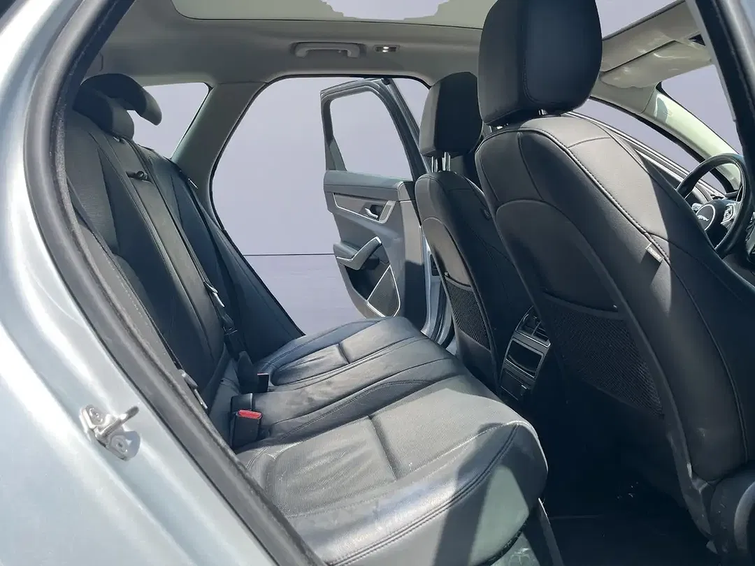 Jaguar XF - Thumbnail 15