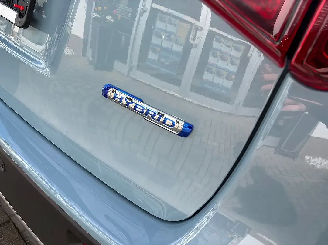 Suzuki Vitara - Thumbnail 10