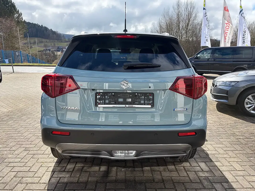 Suzuki Vitara - Thumbnail 5