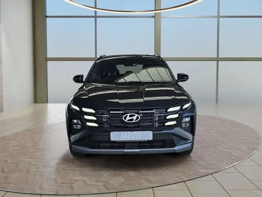 Hyundai TUCSON - Thumbnail 2
