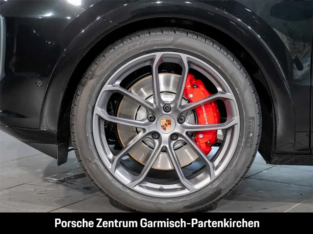 Porsche Cayenne - Thumbnail 6