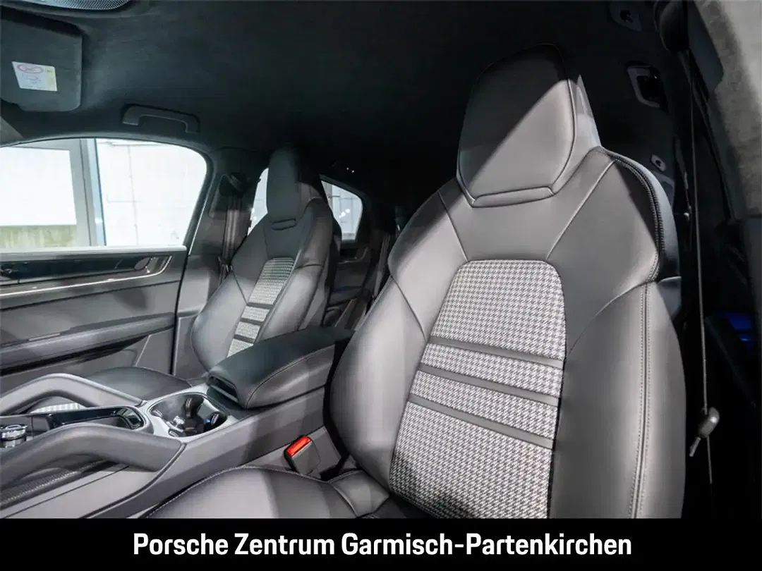Porsche Cayenne - Thumbnail 8