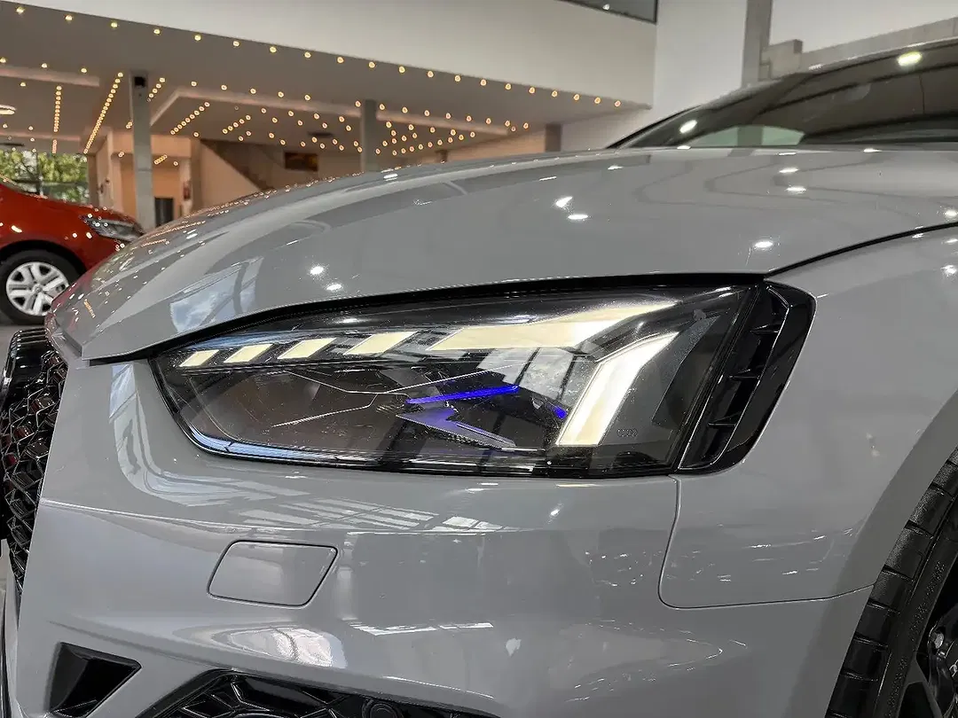 Audi RS5 - Thumbnail 13