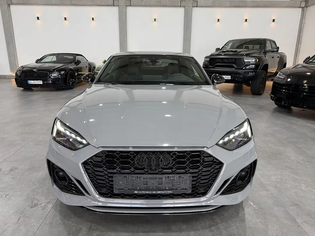 Audi RS5 - Thumbnail 2