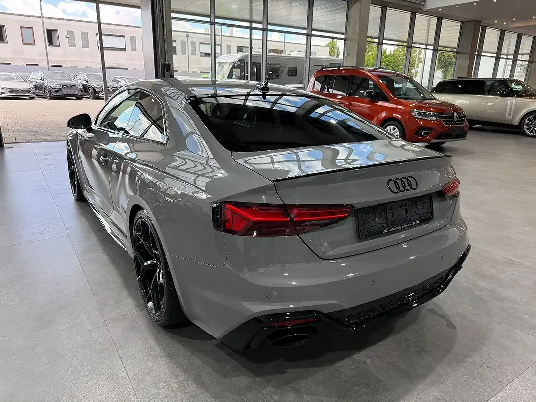 Audi RS5 - Thumbnail 9