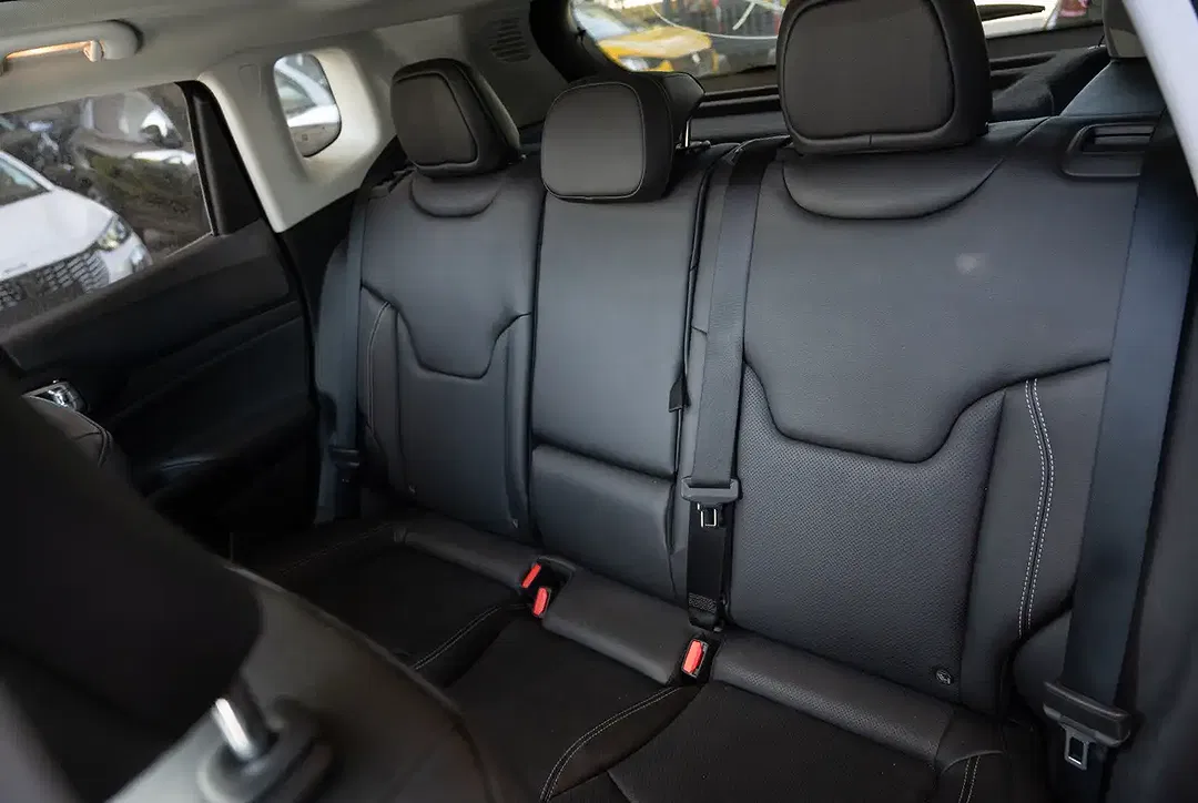 Jeep Compass - Thumbnail 8