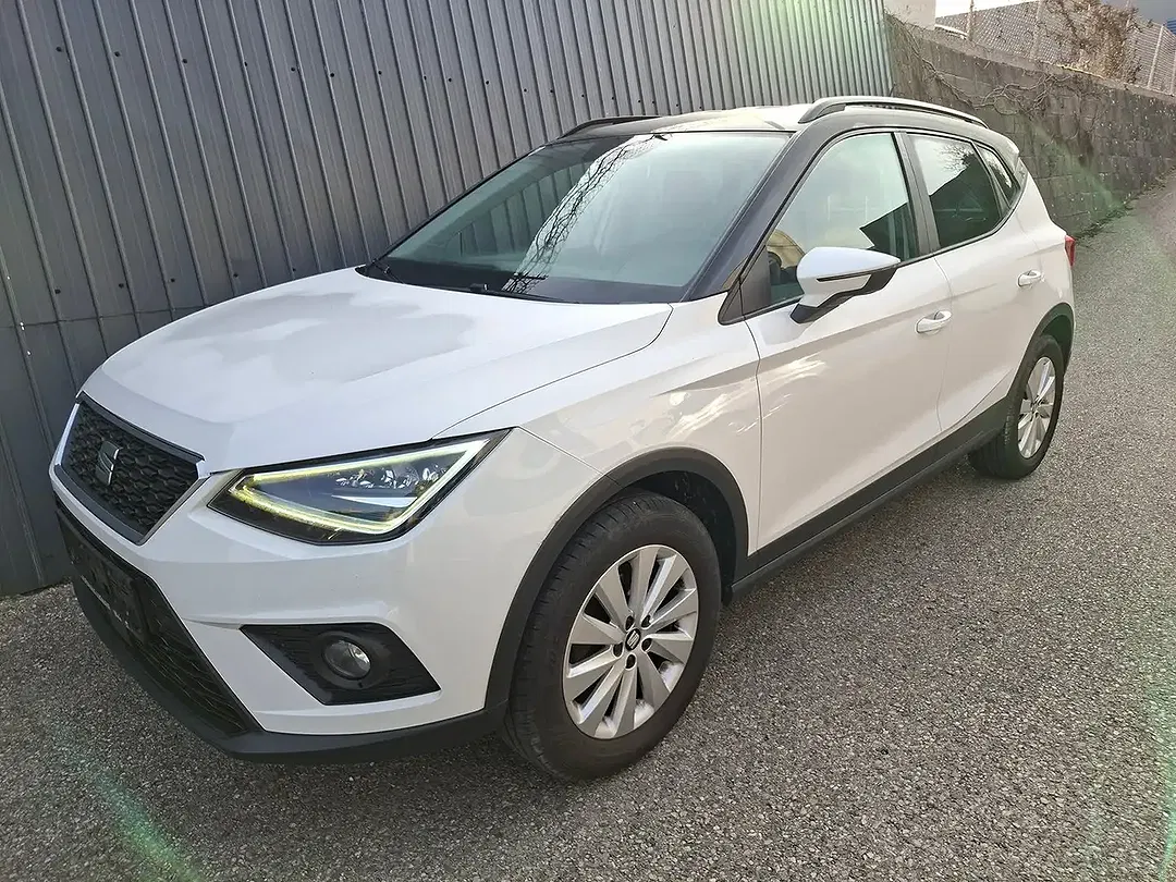 SEAT Arona - Thumbnail 10